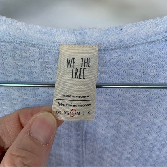 We The Free Long Sleeve Rayon Blend Top Size S - Picture 3 of 8